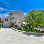 Calypso Royal Apartment