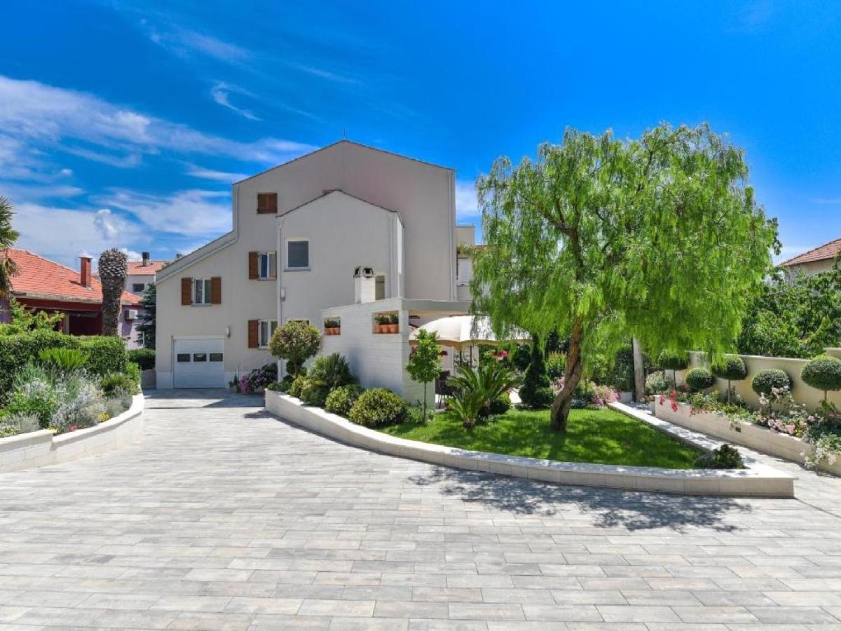 Calypso Royal Apartament